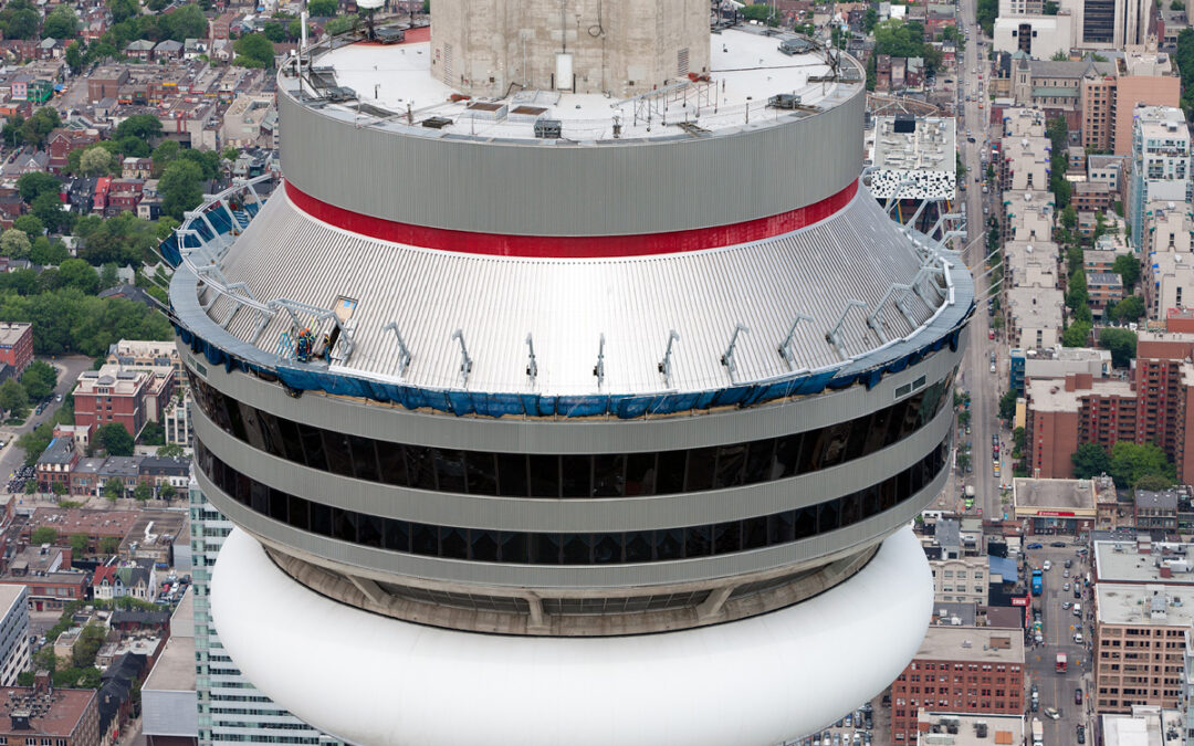 Dell-core Speed Fan in Use During Construction of the CN Tower Edge Walk